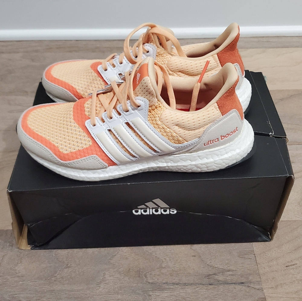 Adidas UltraBoost S&L - Picture 3 of 9
